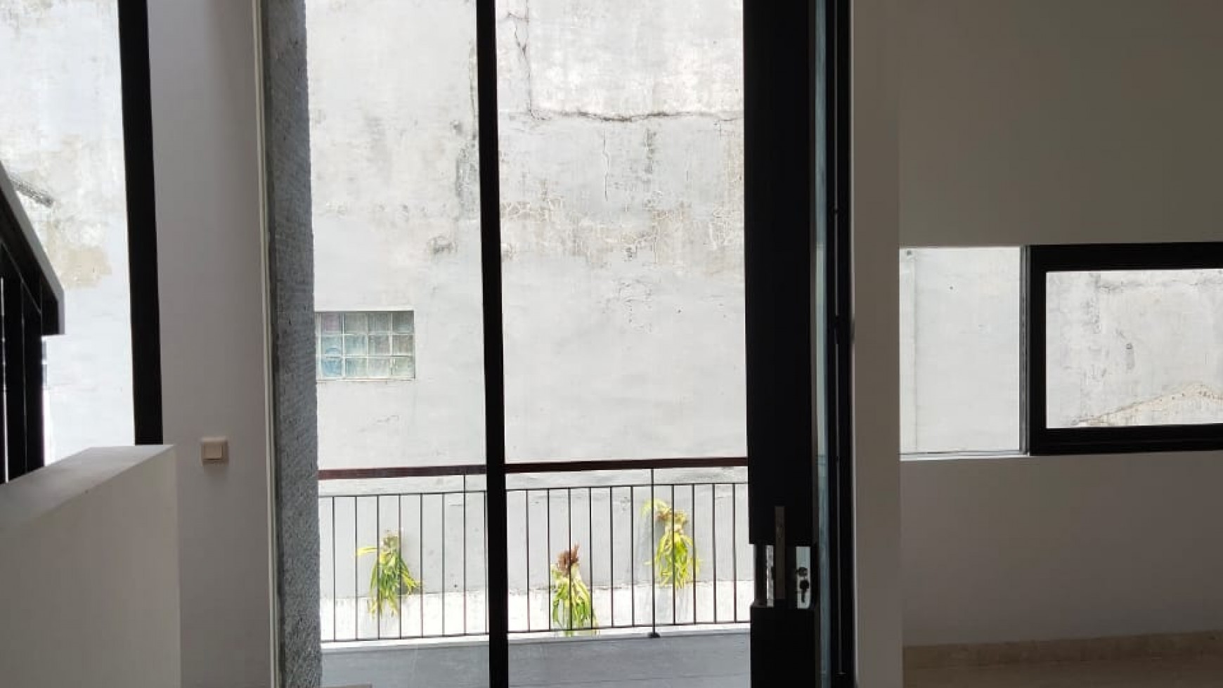 Brand New Rumah 4 Lantai Mewah Di Kebayoran Baru