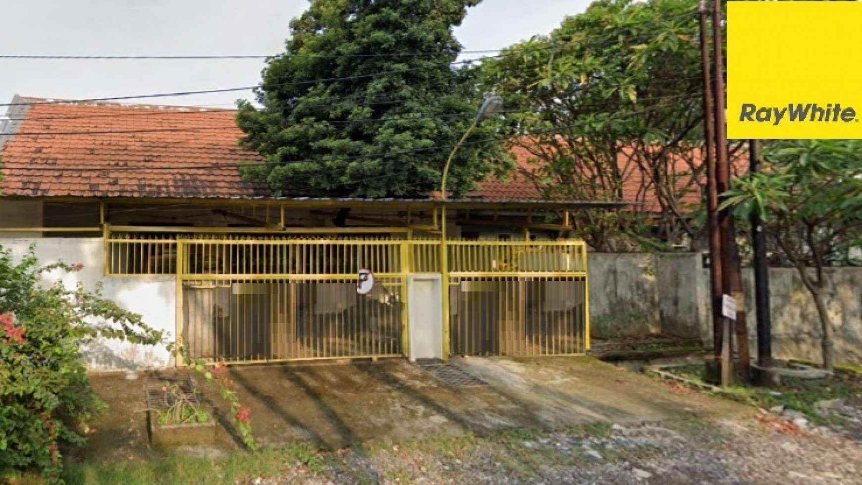 Dijual Rumah SHM di Gayungsari Barat, Surabaya