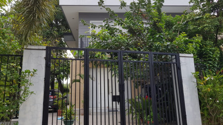 Janur elok Dekat Sekolah Penabur sudah renovasi Kelapa Gading Jakarta utara