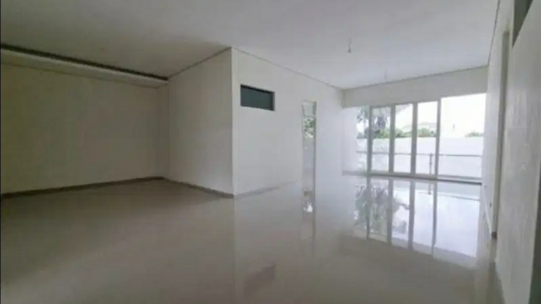 Dijual Rumah Baru Selat Golf Citraland Surabaya Barat - Modern Mewah 2 Lantai - Garasi Carport 4 Mobil - plus PAGAR