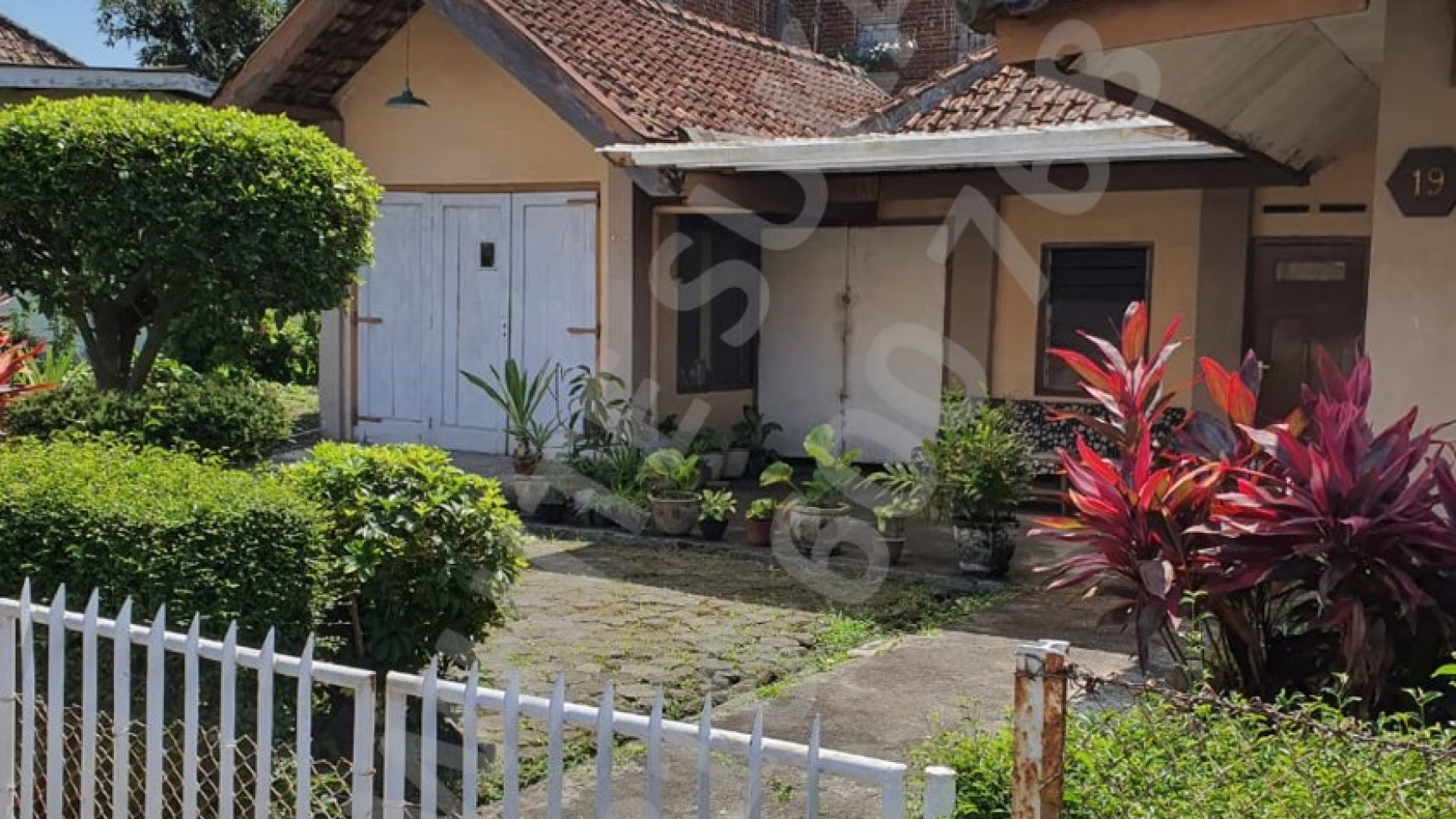 Dijual Tanah di Muararajeun Kulon