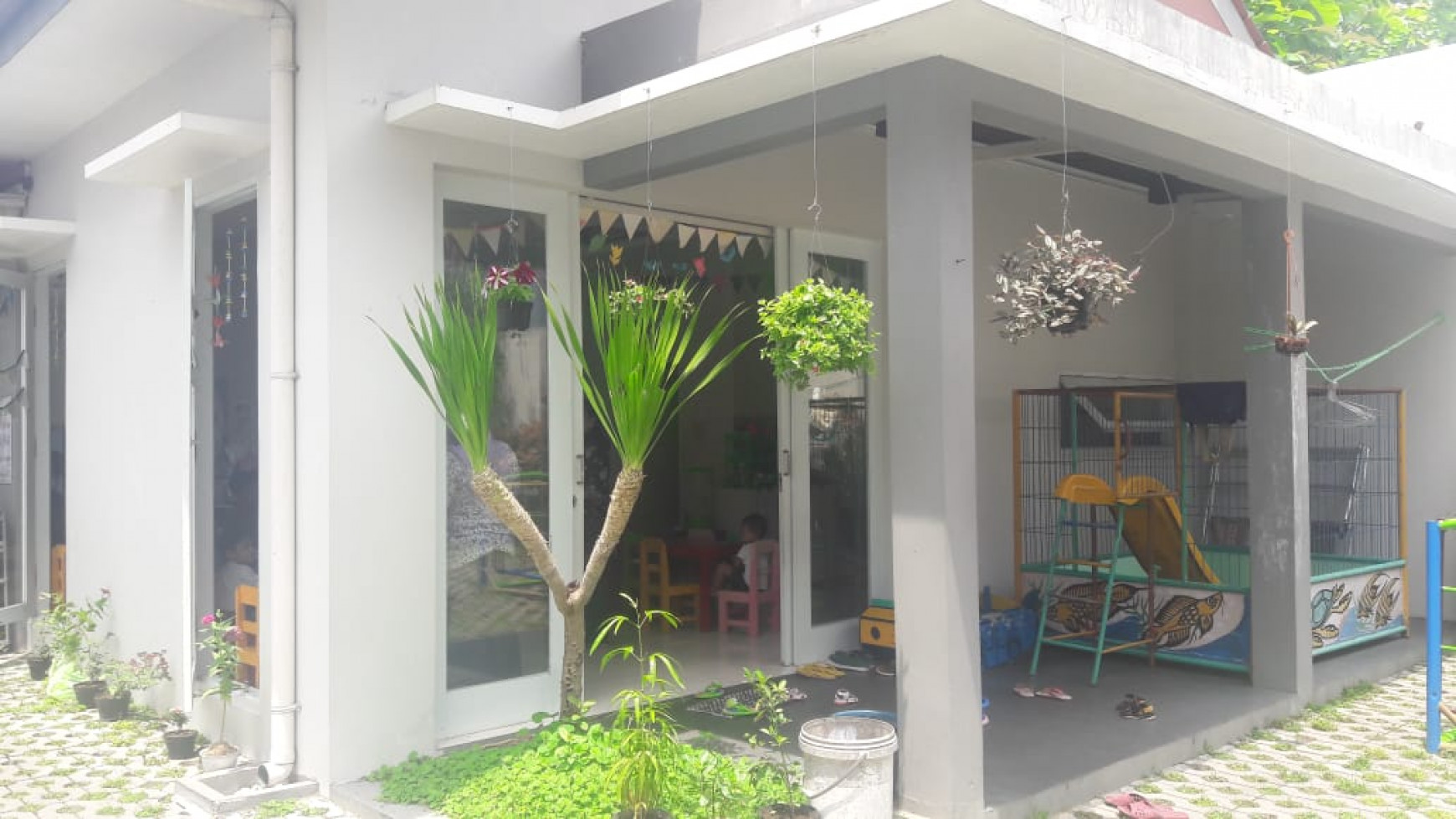 RUMAH BONUS TANAH DI CONDONGCATUR