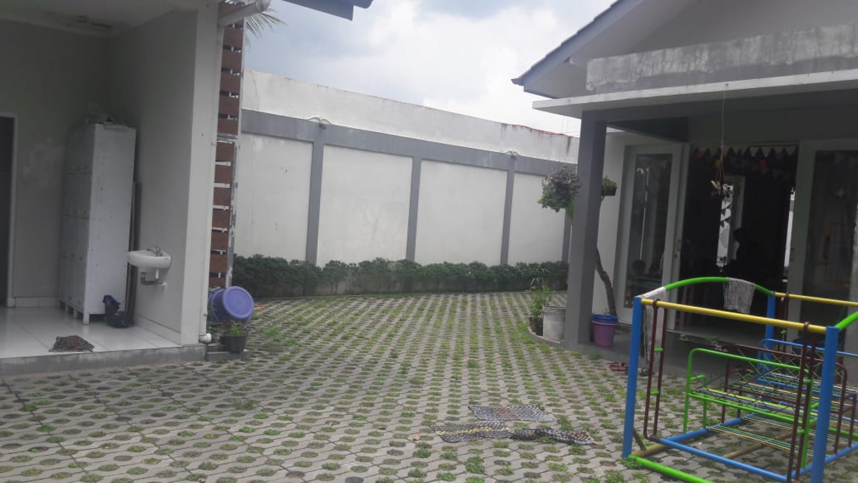 RUMAH BONUS TANAH DI CONDONGCATUR