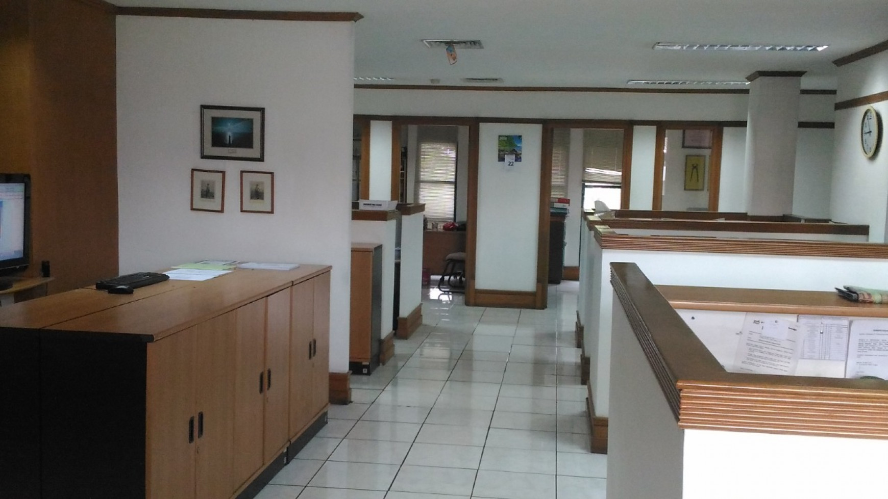 DIJUAL RUKO GANDENG DI PLAZA 3 PONDOK INDAH, COCOK UNTUK KANTOR