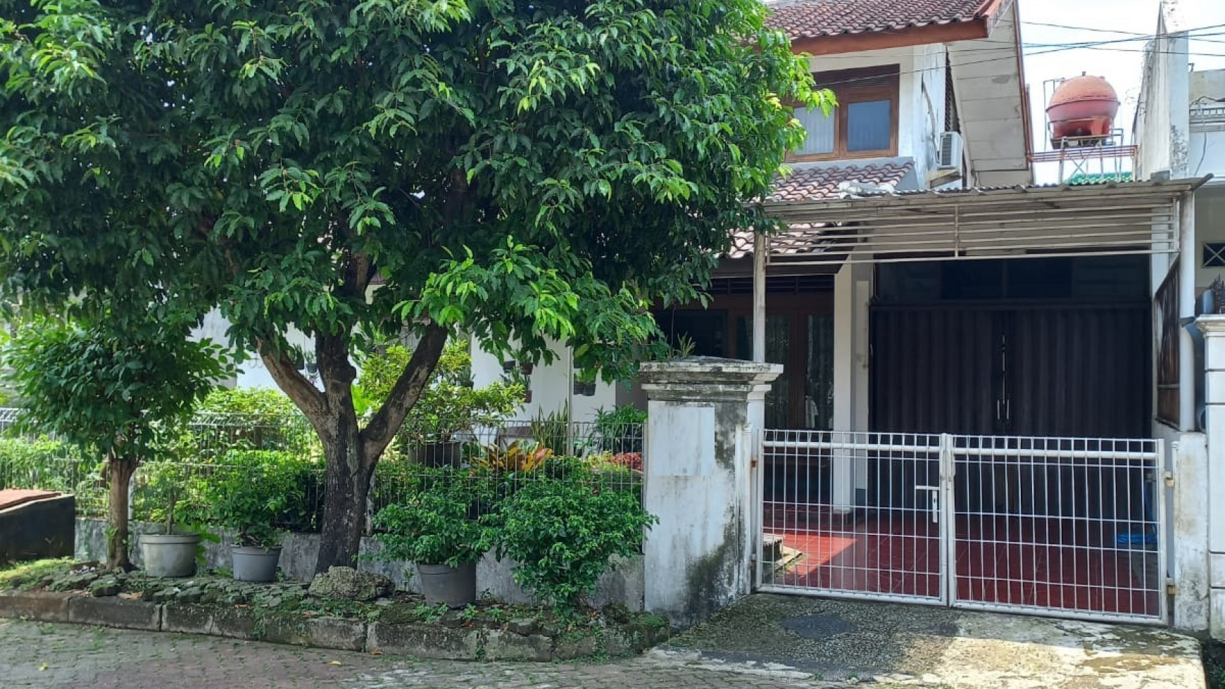 Rumah bagus siap huni di jakarta