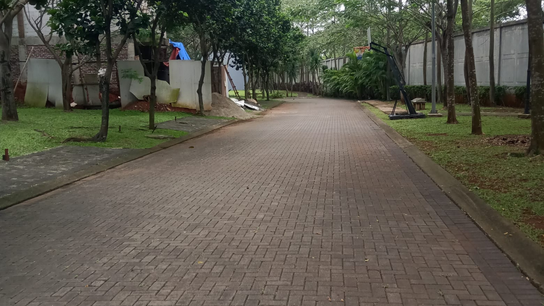 Kavling kecil jarang ada Whelford, Greenwich BSD