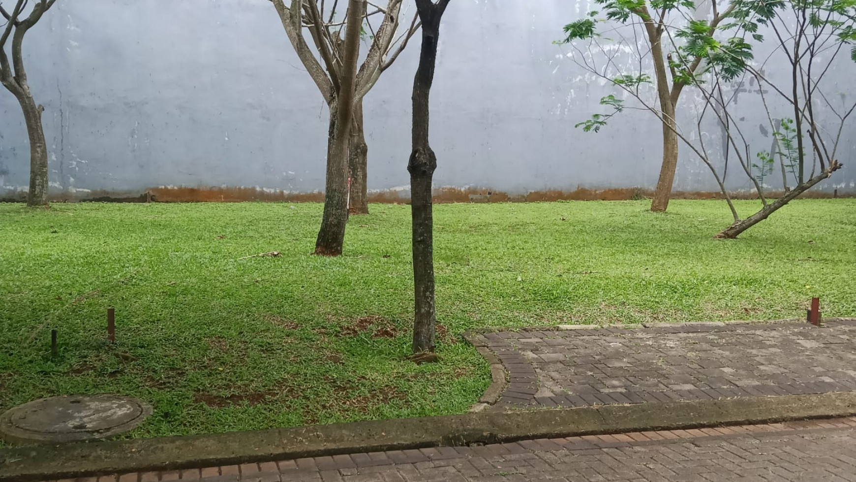 Kavling kecil jarang ada Whelford, Greenwich BSD