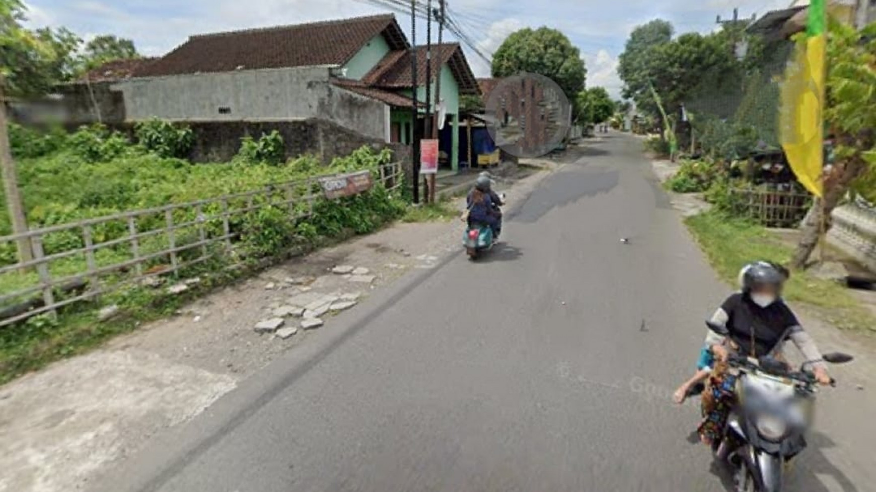 TANAH PEKARANGAN DI MAGUWOHARJO