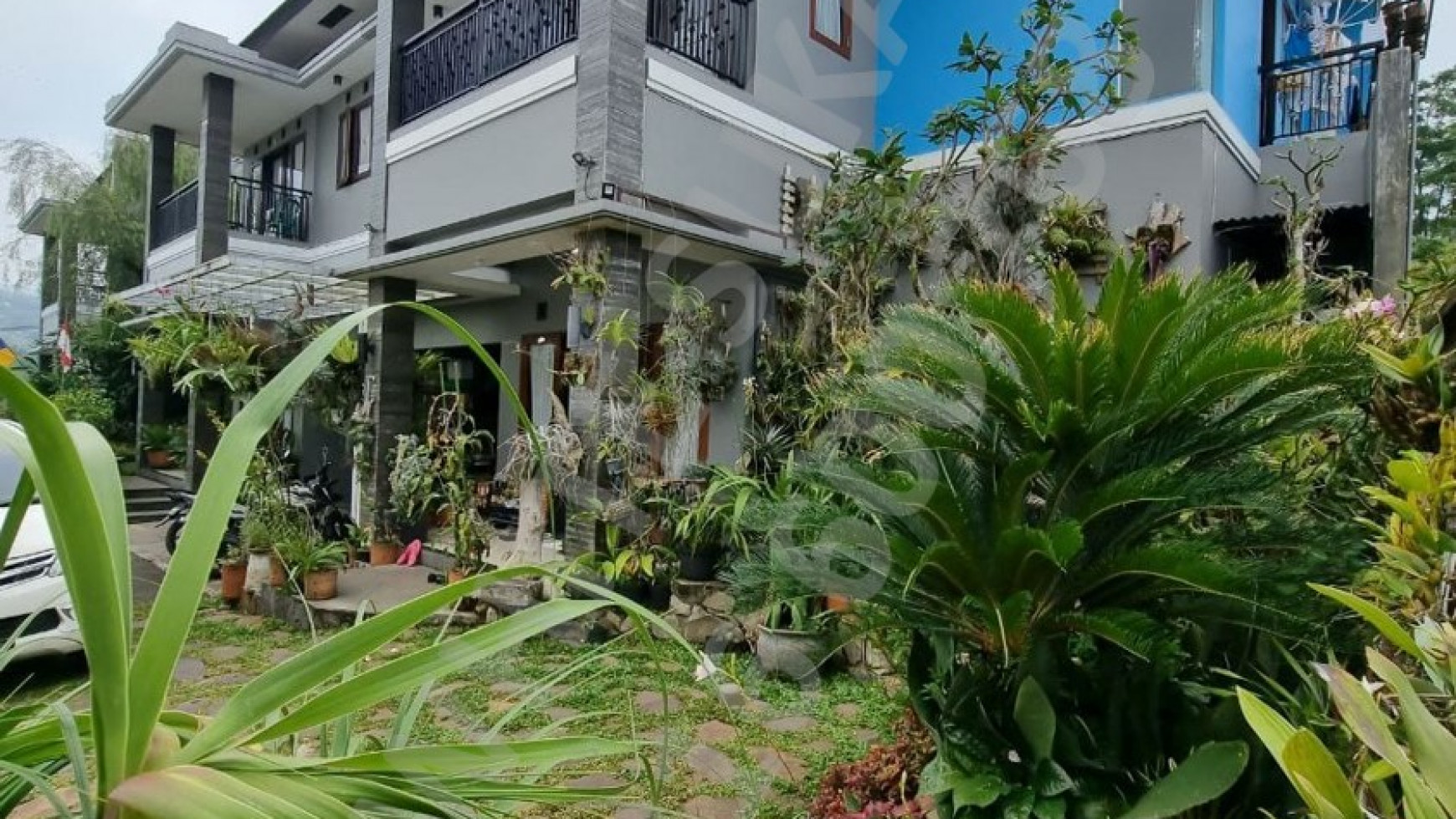 Dijual Rumah di Dago Giri