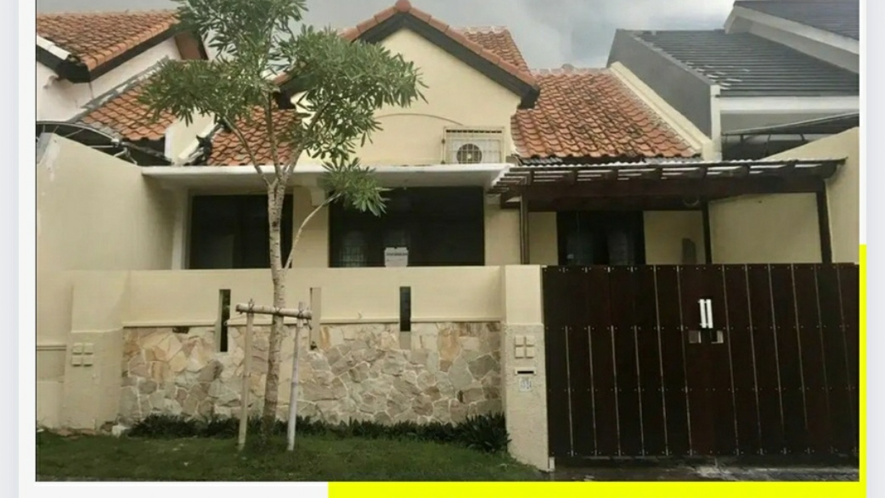 1 Milyar-an Rumah Taman Puspa Raya Citraland Surabaya Barat - Fresh Cantik Strategis dekat Pasar Modern dan GWalk Citraland