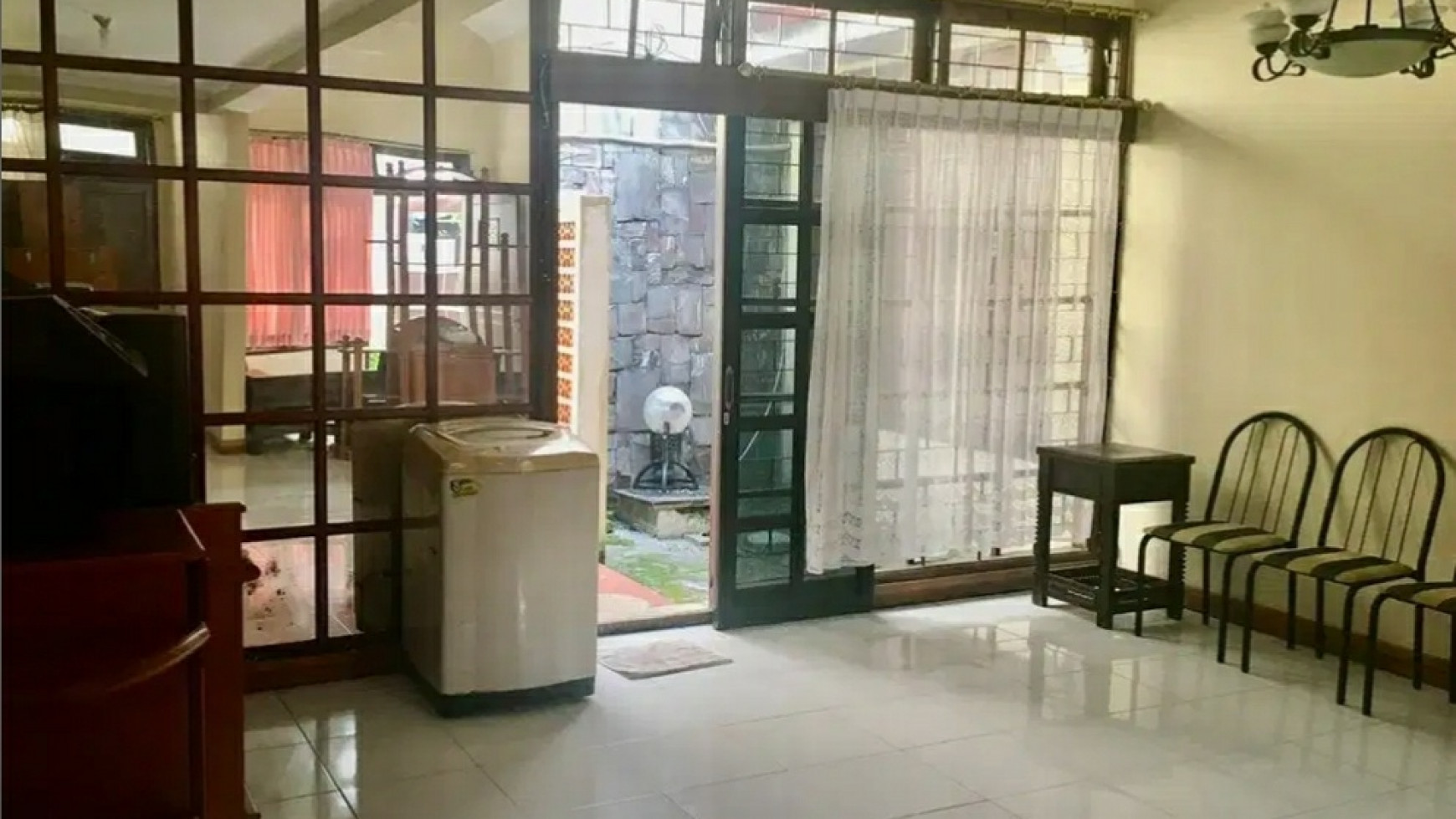 1 Milyar-an Rumah Taman Puspa Raya Citraland Surabaya Barat - Fresh Cantik Strategis dekat Pasar Modern dan GWalk Citraland