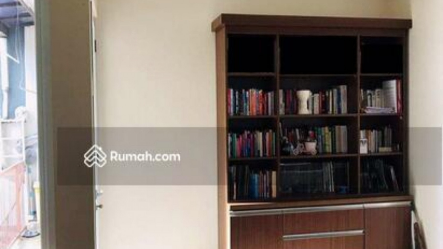 Hot Price. Rumah Bagus Villa Melati Mas, Serpong