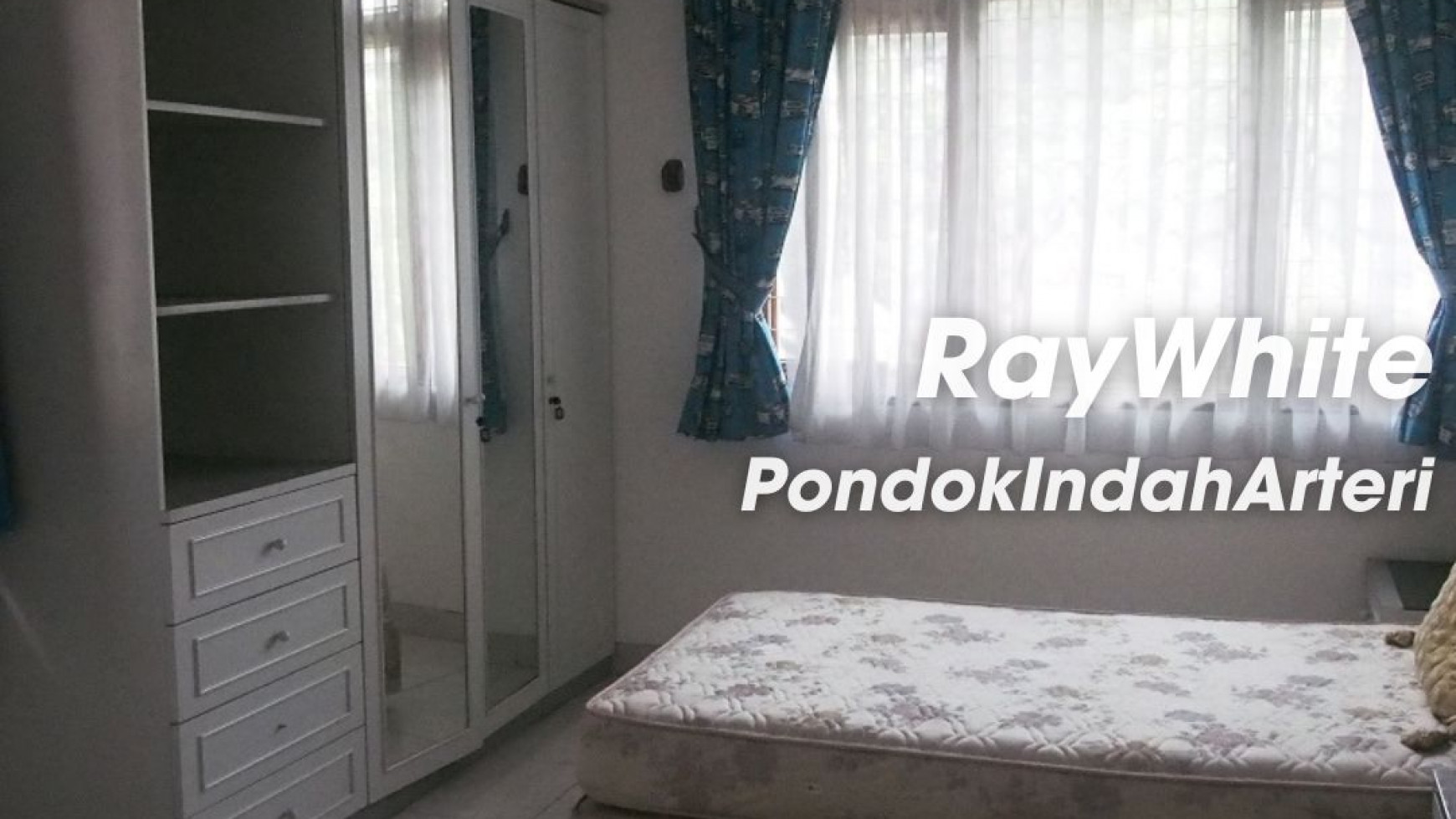 Rumah cantik dan Terawat di Pondok Indah, dekat PIM 3