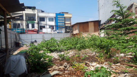 Tanah sangat bagus untuk ruang usaha/ Komersil Area , Tebet, Jakarta Selatan