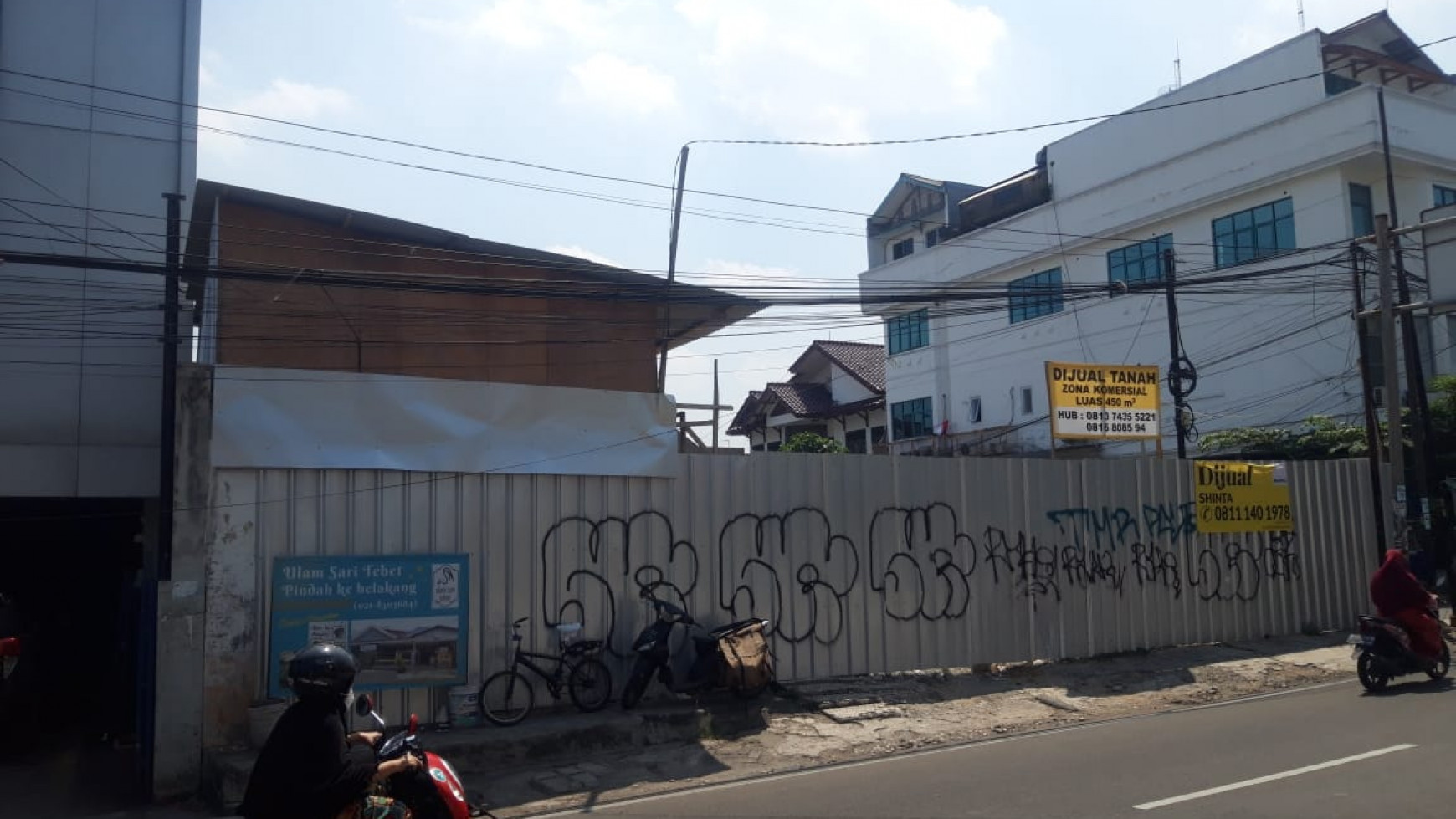 Tanah sangat bagus untuk ruang usaha/ Komersil Area , Tebet, Jakarta Selatan