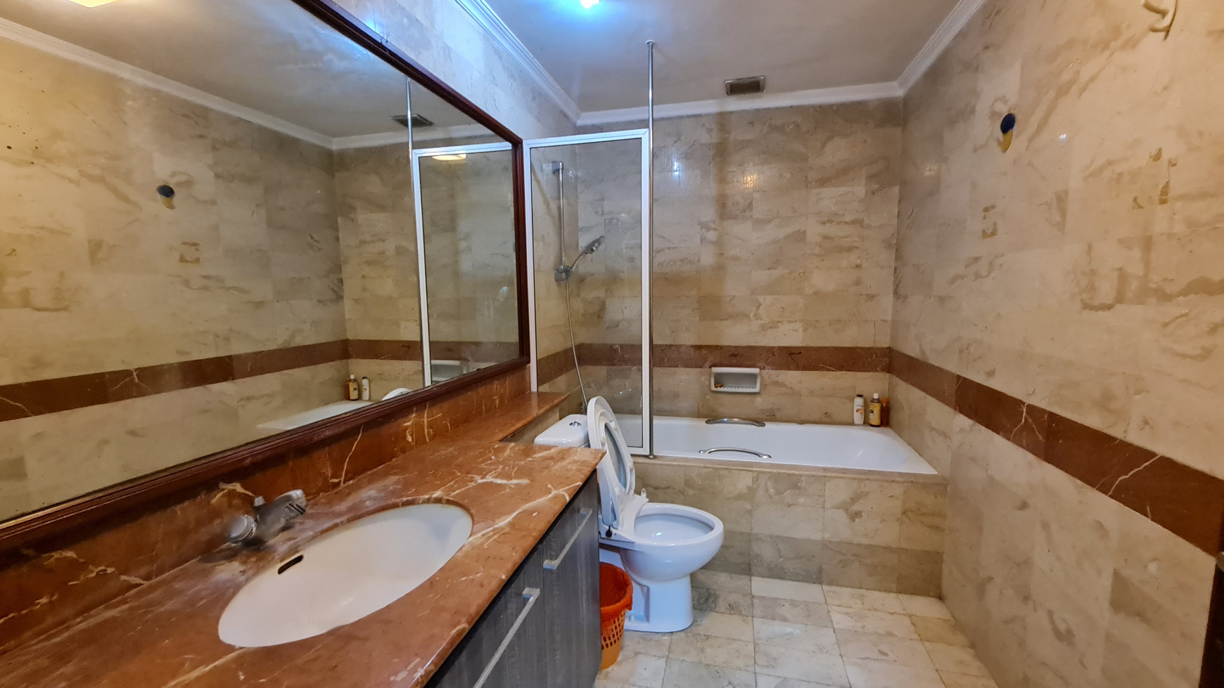 Dijual unit di Apartement Permata Safir