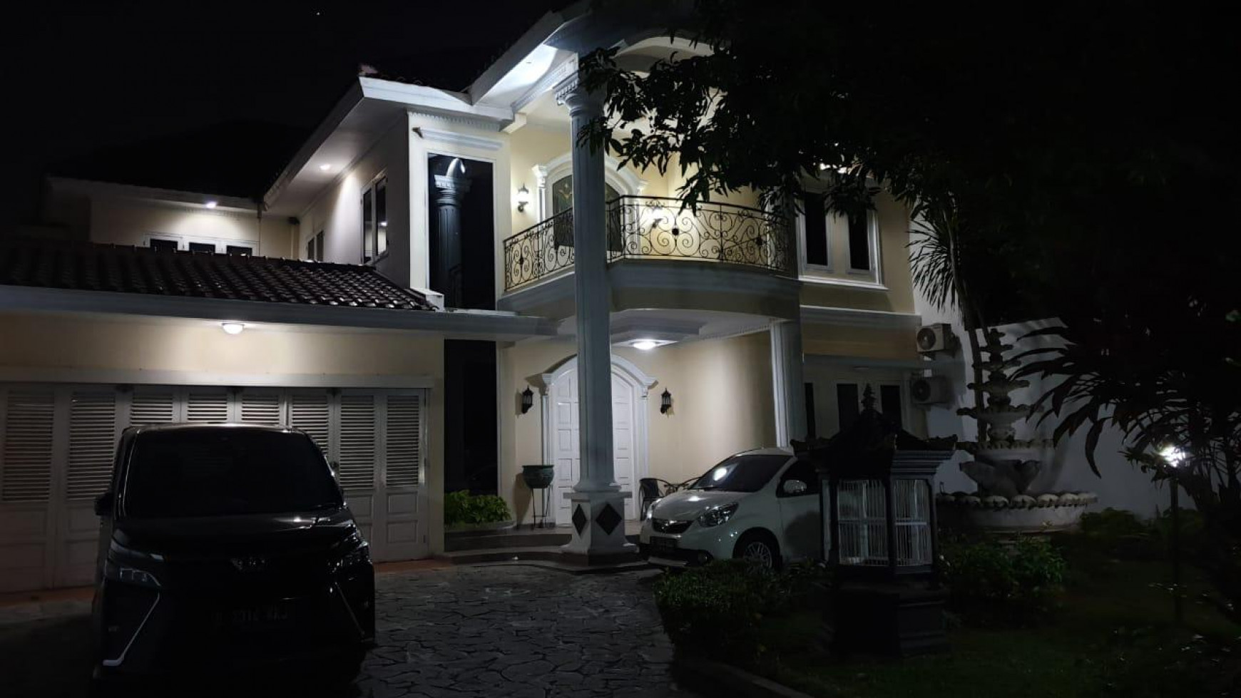 Rumah Bagus Di Griya Torina, Jl Nusa Jaya, Pondok Ranji Tangerang Selatan