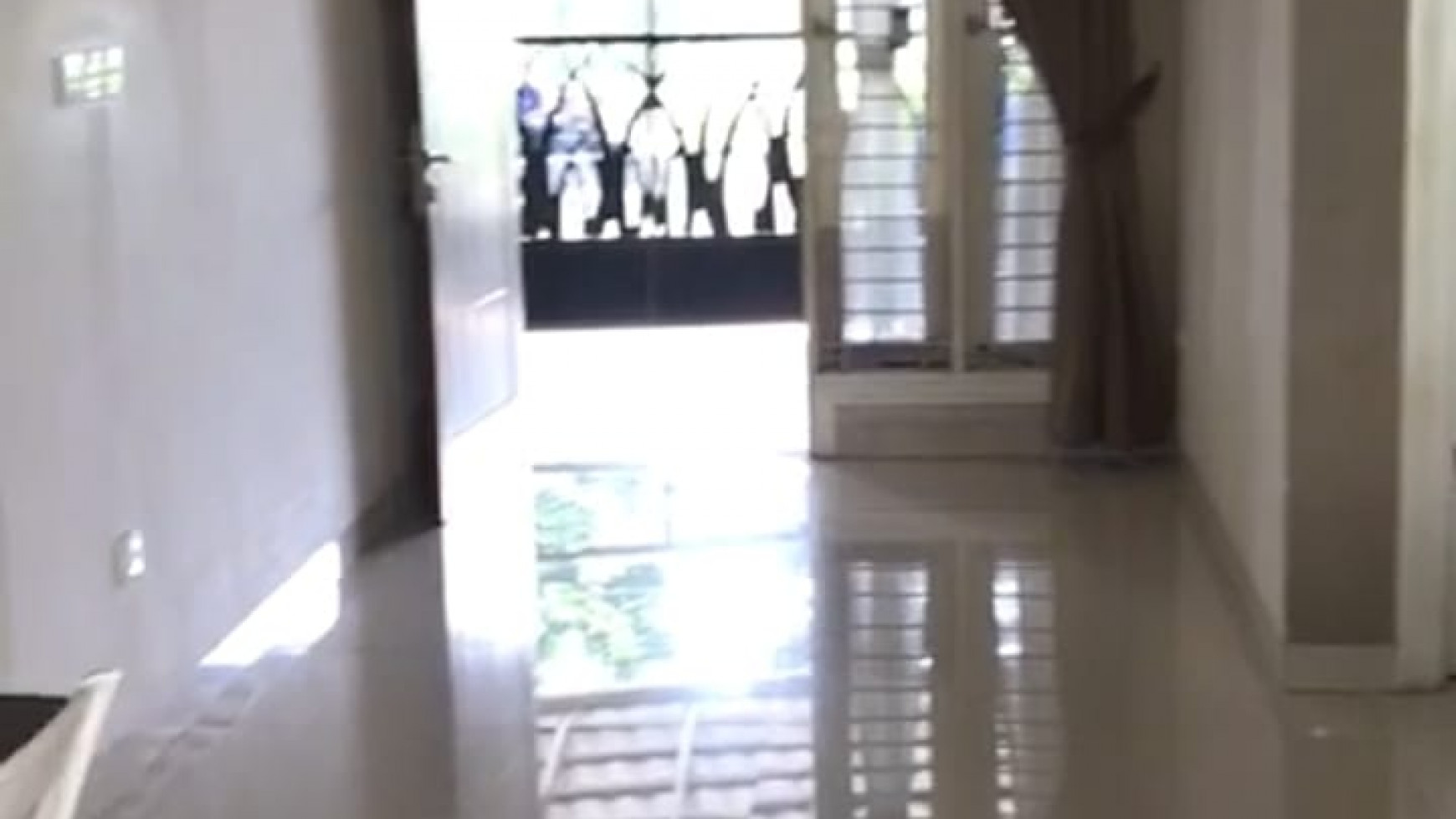 Rumah Bagus Di Villa Melati Mas, BSD Tangerang Selatan