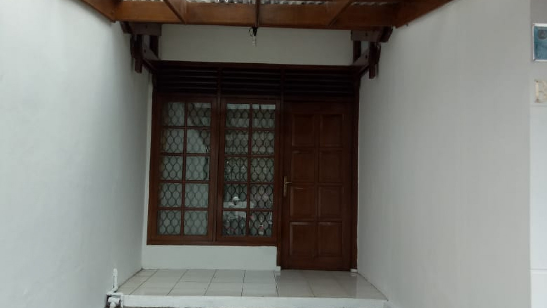 Rumah siap huni di Bukit Indah