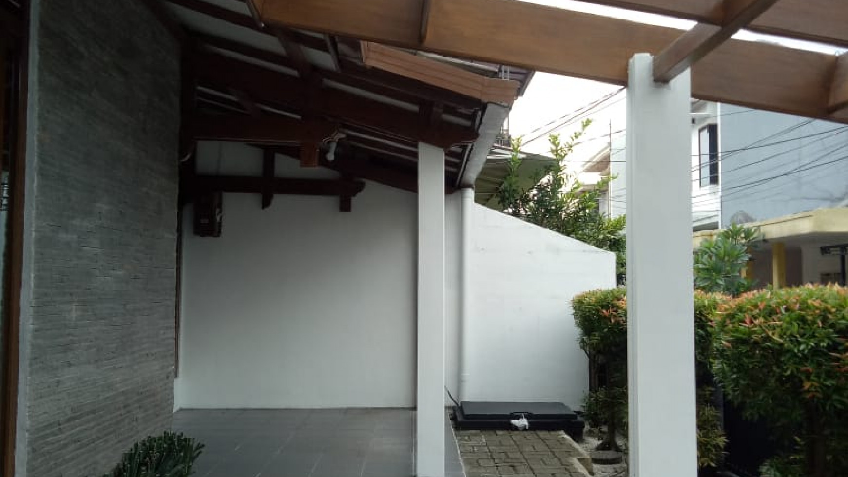 Rumah siap huni di Bukit Indah