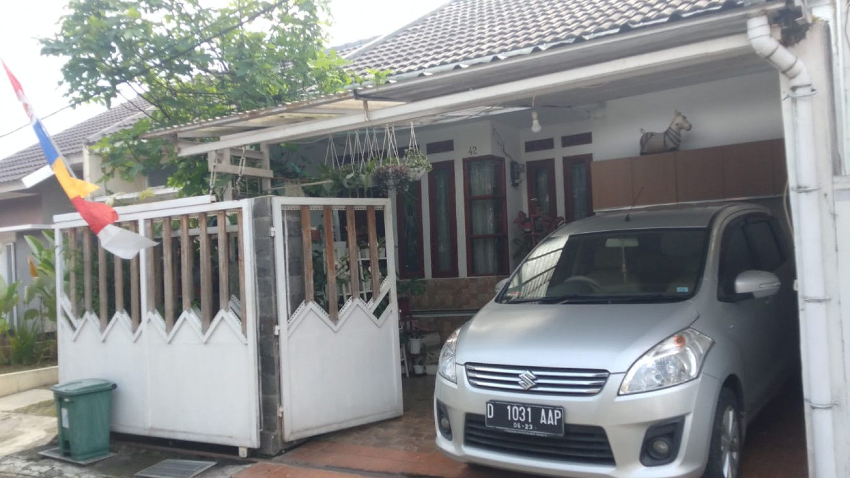 Rumah Sariwangi Regency (cluster) harga menarik jarang ada.