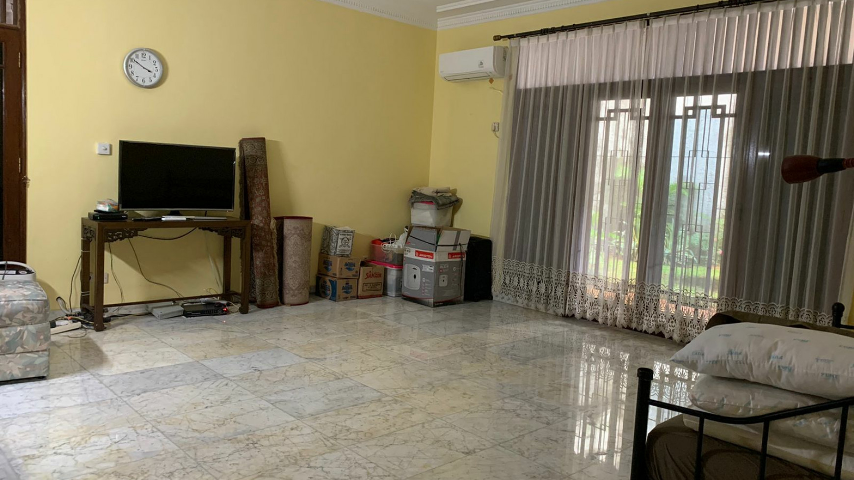 Dijual Rumah dalam komplek lokasi strategis