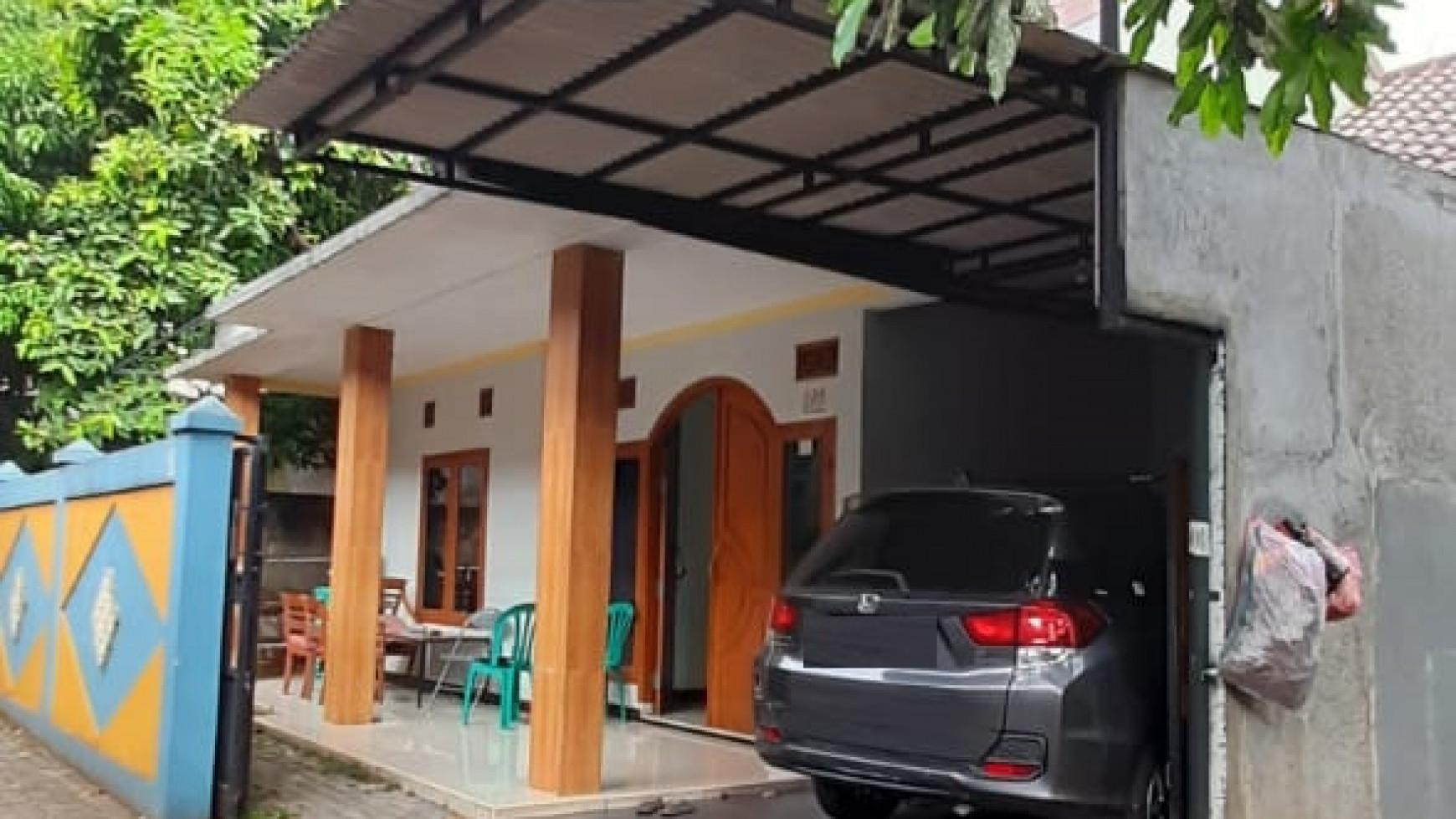 Rumah siap huni di pondok Karya