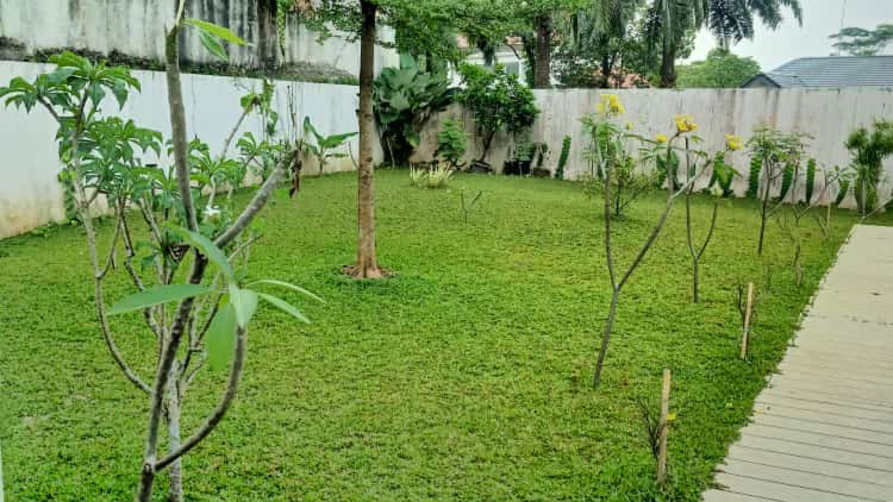 Dijual Rumah di Villa Sentul City