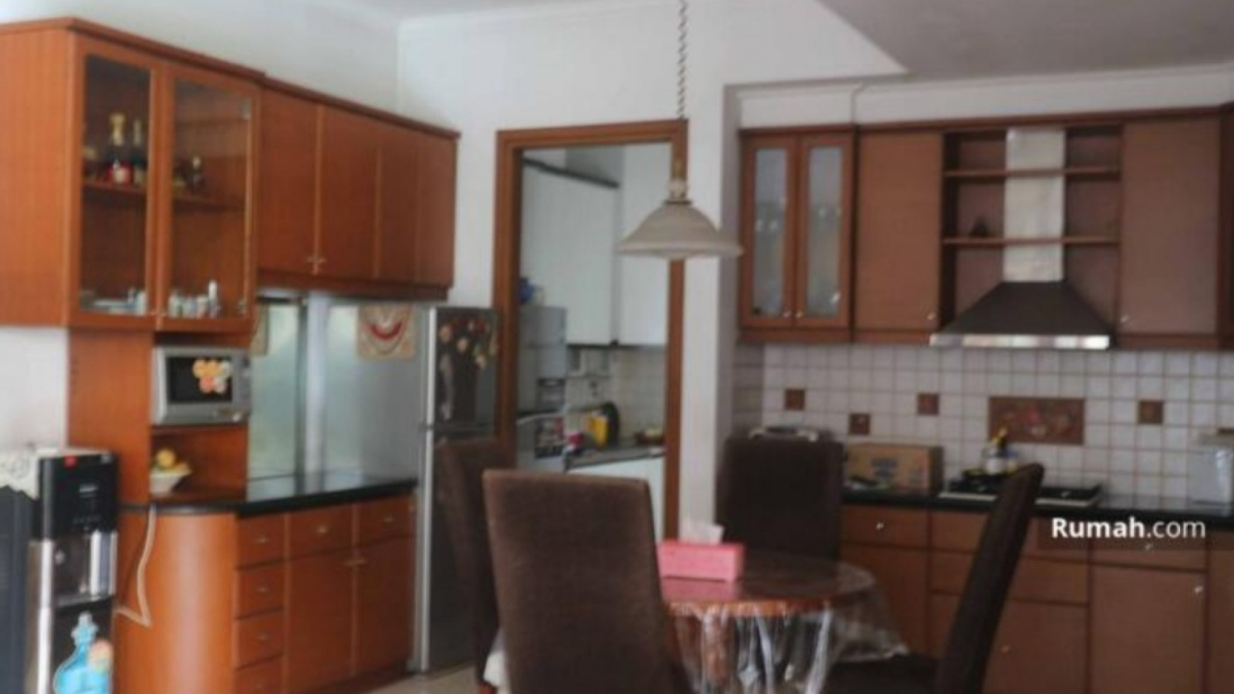 Banting Harga. Rumah Bagus Taman Giri Loka, BSD.