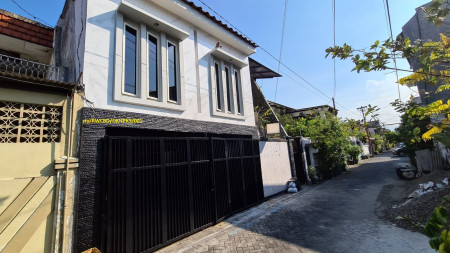 Dijual Rumah Kost Aktif di Pakis Tirtosari Dekat Mayjen Sungkono Surabaya