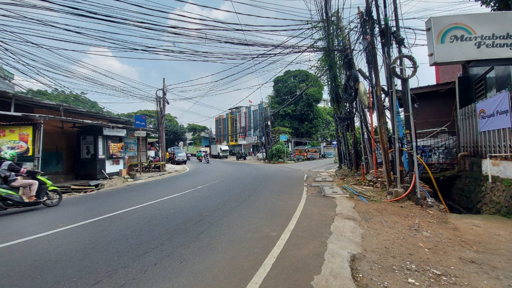 Duren Tiga Raya luas 1102 area komersial dekat kalibata