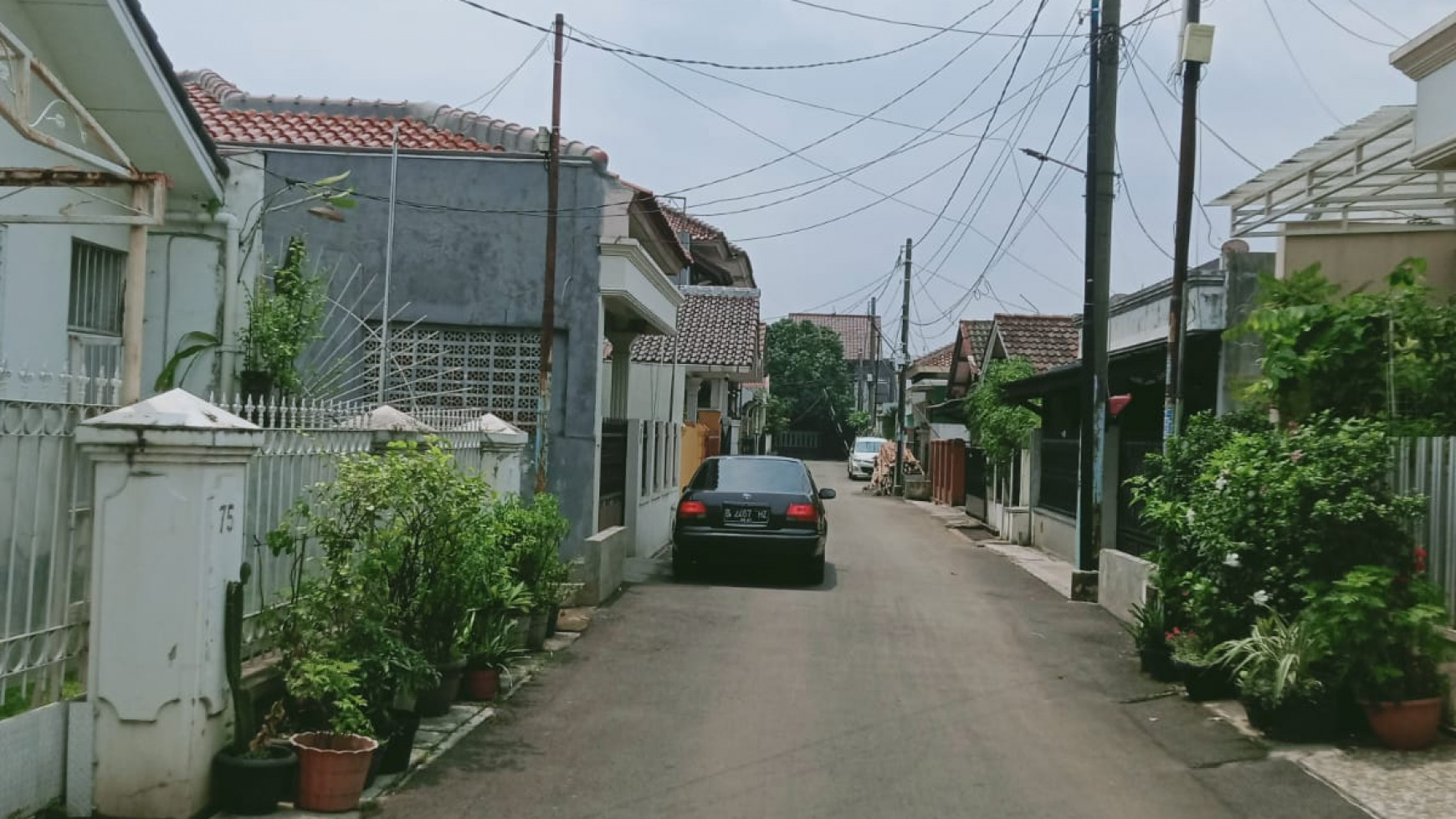 Rumah Lokasi Strategis dengan Kondisi Apa Adanya @Cempaka Putih, Ciputat