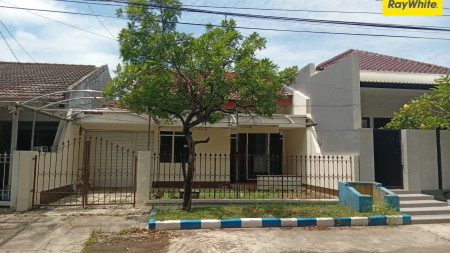 Dijual Rumah di Jalan Manyar Jaya, Surabaya