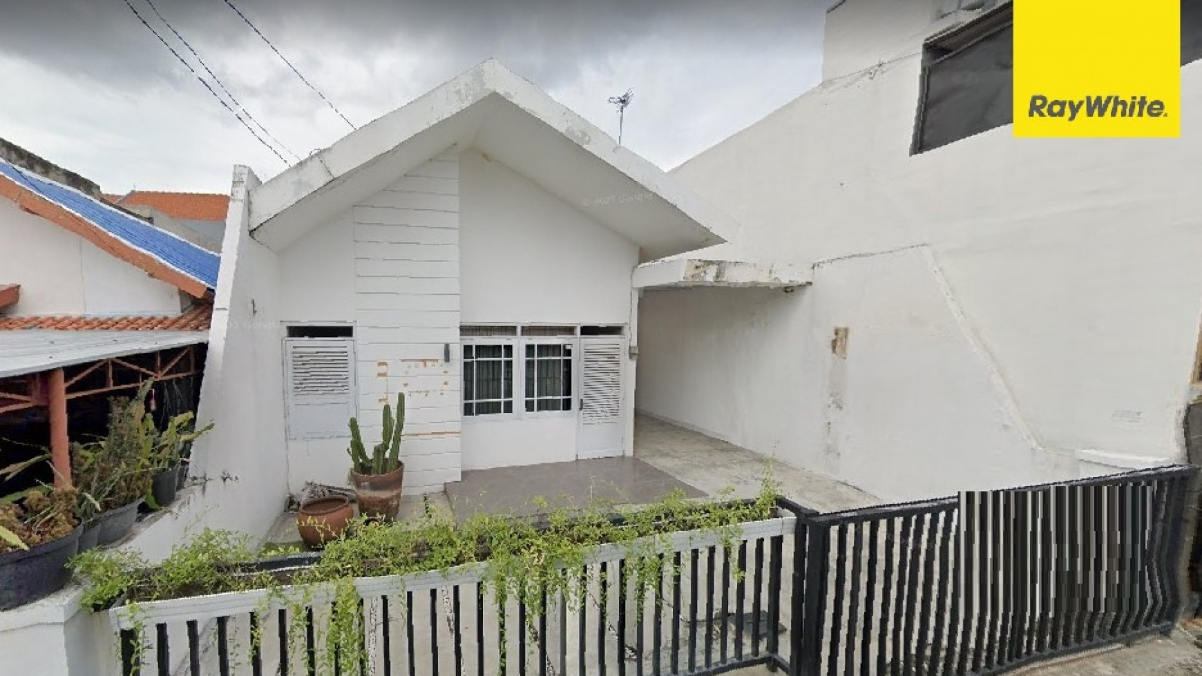 Dijual Rumah di Jalan Pucang Anom Surabaya