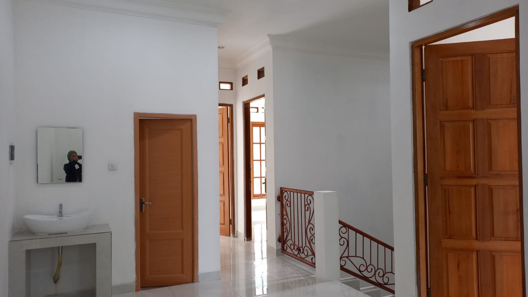 Rumah Baru 2Lantai Dalam Cluster Di Area Bintaro Jaya Sektor 9