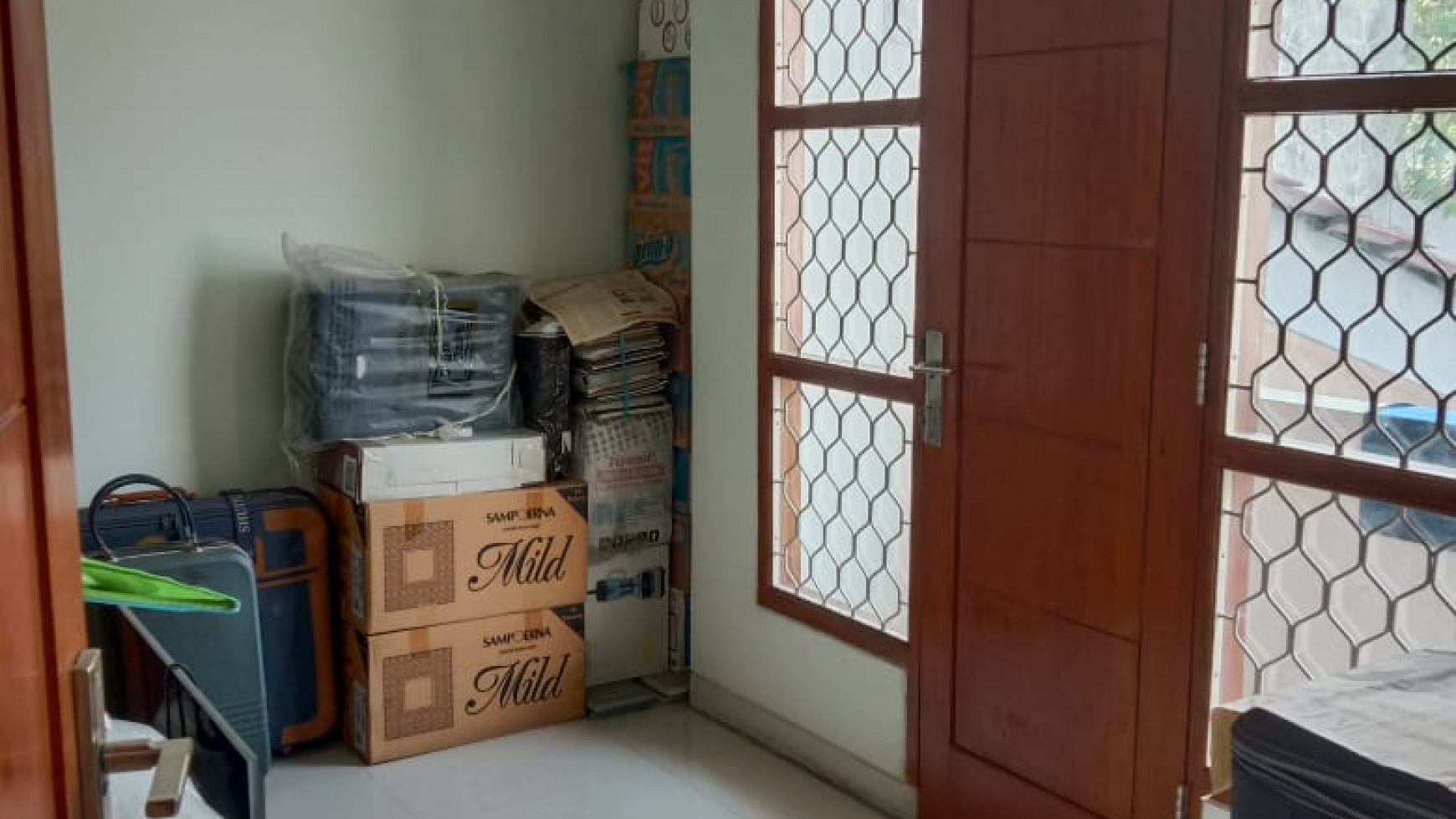 Rumah Siap Huni, Strategis dan Dalam Cluster BSD Sektor 1.4