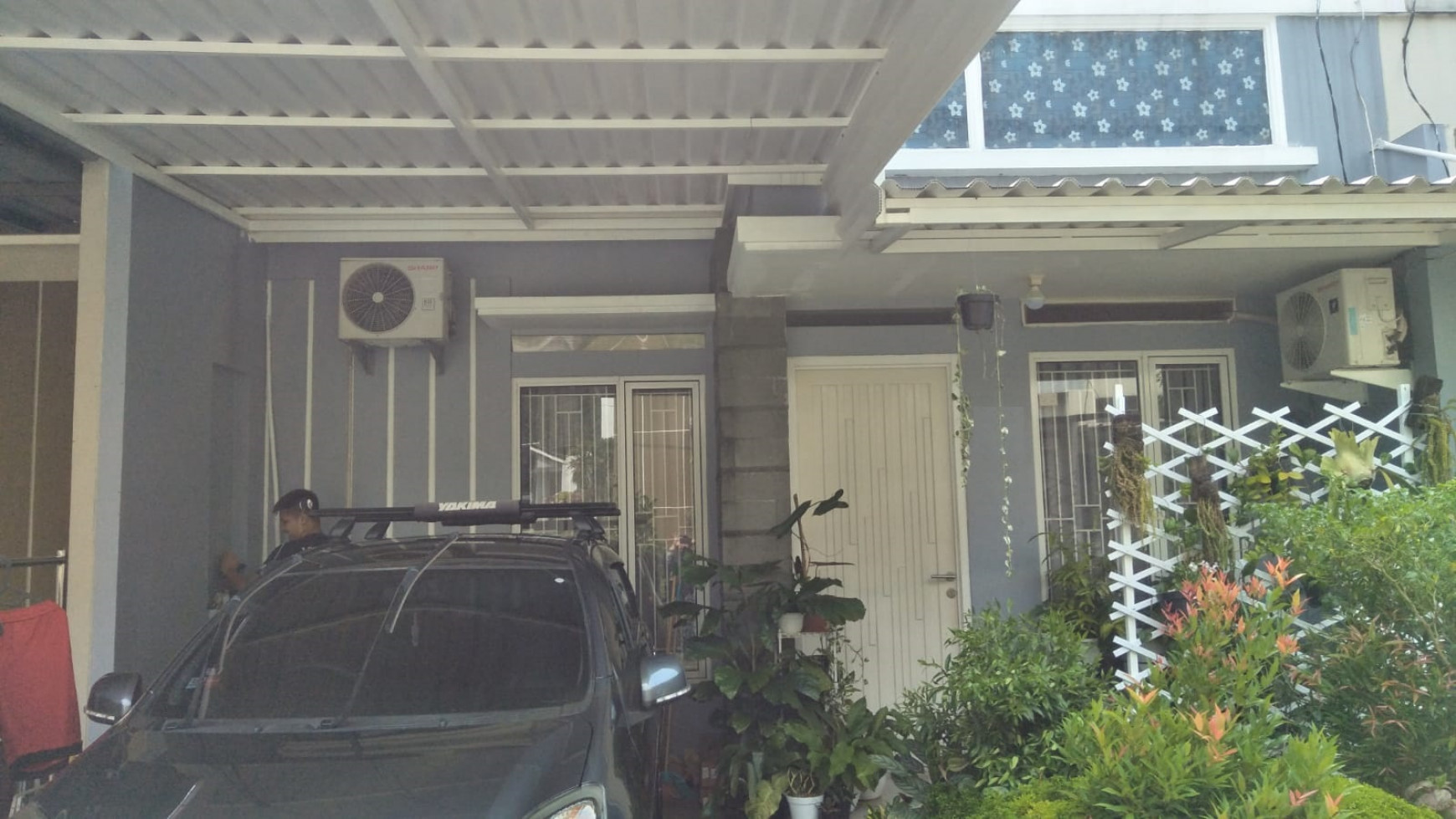 Rumah minimalis dalam Cluster keamanan 24 jam di Ciater.