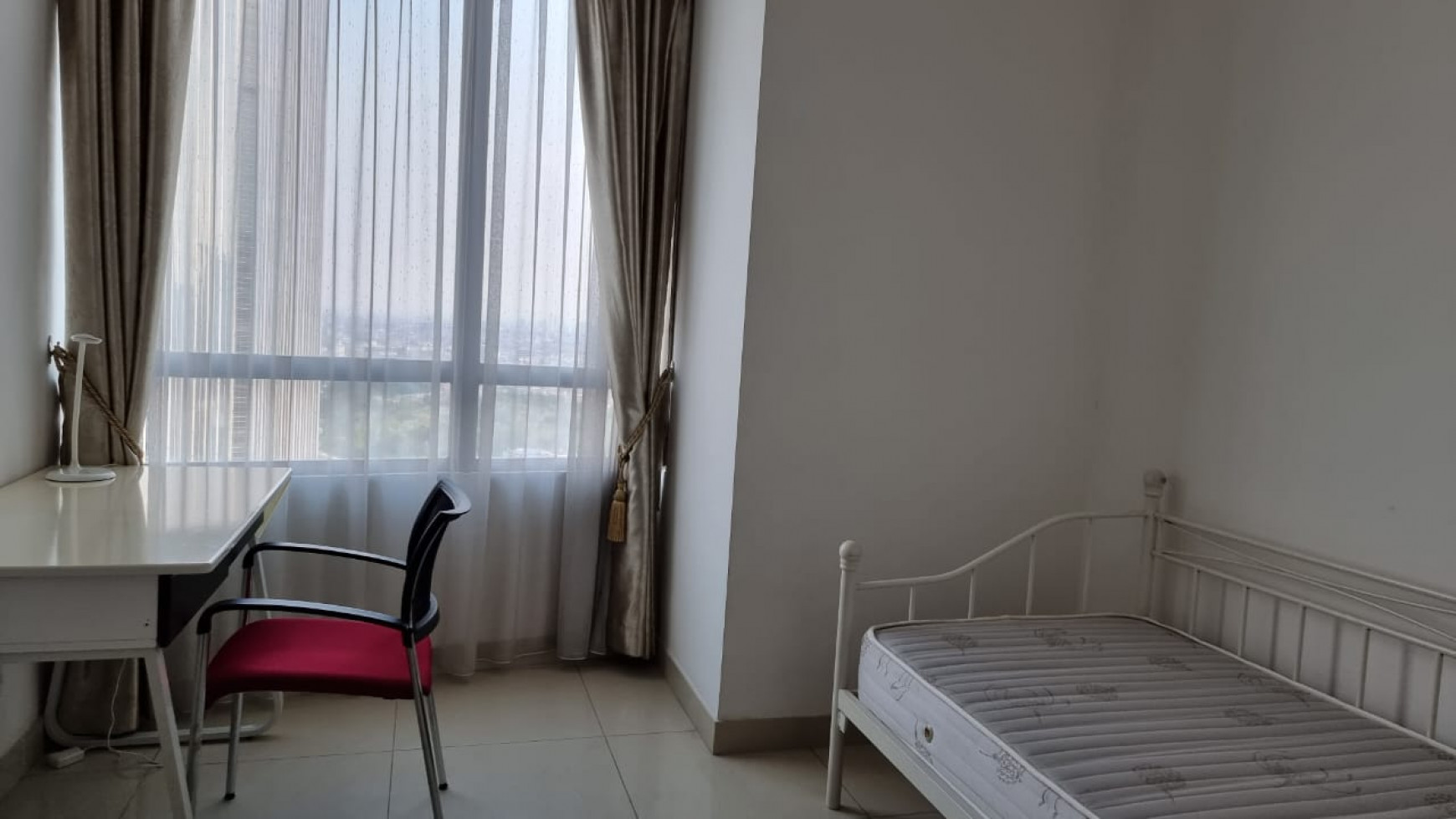 Apartemen Siap Huni dengan Fasilitas Lengkap @Denpasar Residence, Kuningan