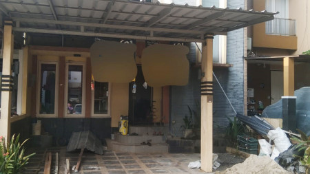 Rumah Bagus Di Puri Town House Bintaro Jaya Sektor 9