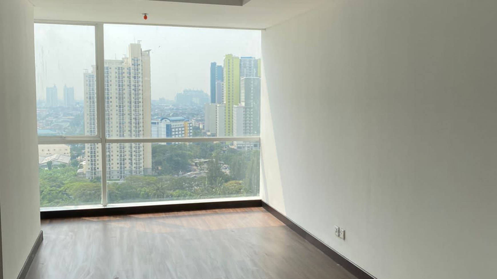 Apartemen Royal Suite Springhill non Furnish siap huni  di Kemayoran PRJ