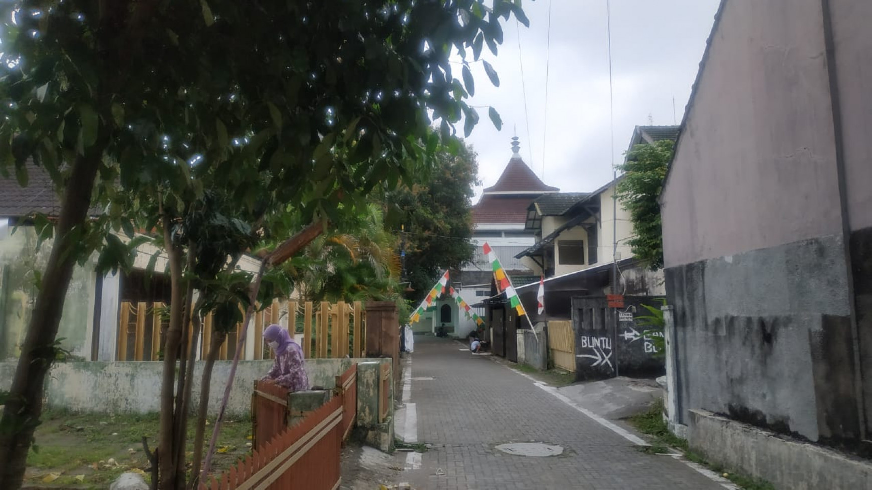 Tanah 295 Meter Persegi Lokasi Strategis Untuk Rumah / Kost Di Pandega Dekat UGM