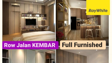 Dijual Rumah Royal Residence Wiyung Surabaya- Full Furnished + Elektronik + Row Jalan Kembar + Garasi Carport LUAS 3 Mobil