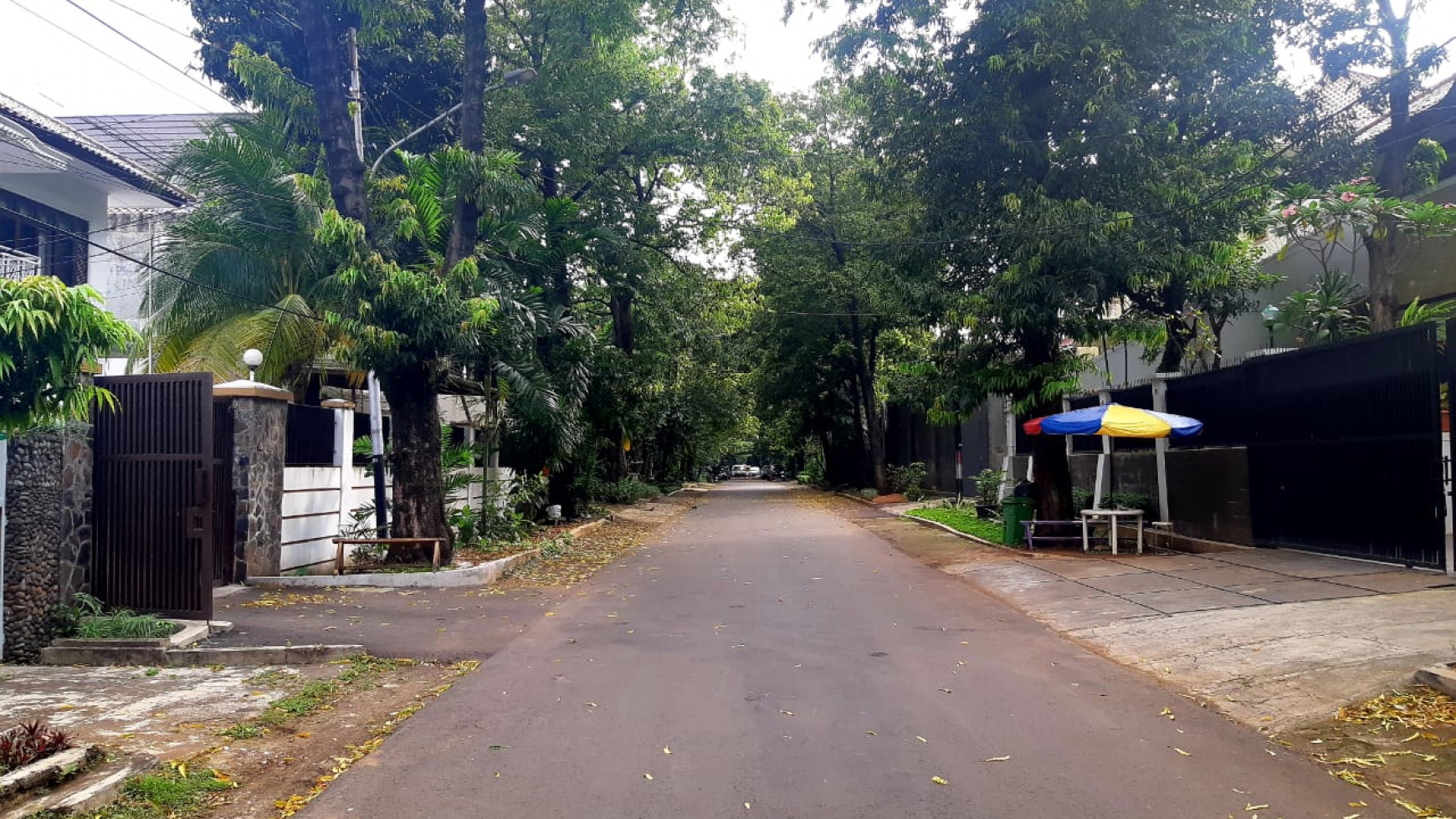 RUMAH DIJUAL JALAN WIJAYA KEBAYORAN BARU JAKARTA SELATAN