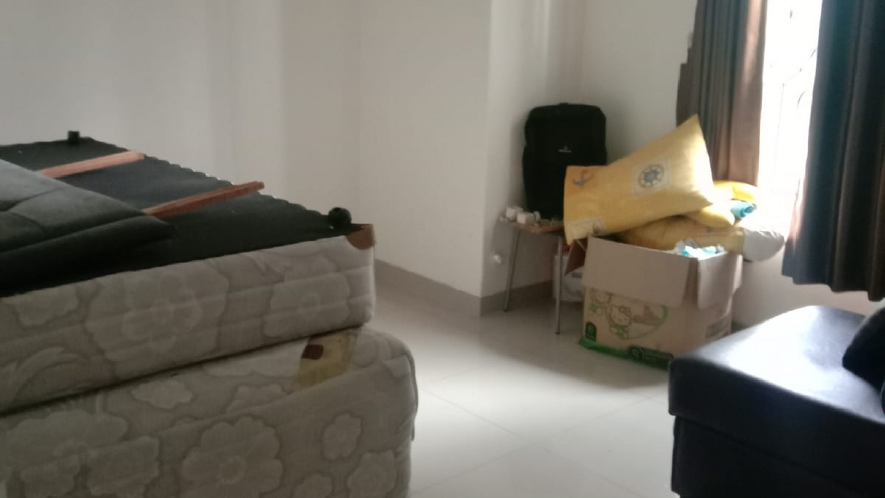 Dijual Cepat Rumah di JL. Ladera Rolling Hills - Lippo Karawaci Tangerang