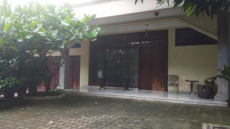 DIJUAL RUMAH JALAN KYAI MAJA KEBAYORAN BARU JAKARTA SELATAN