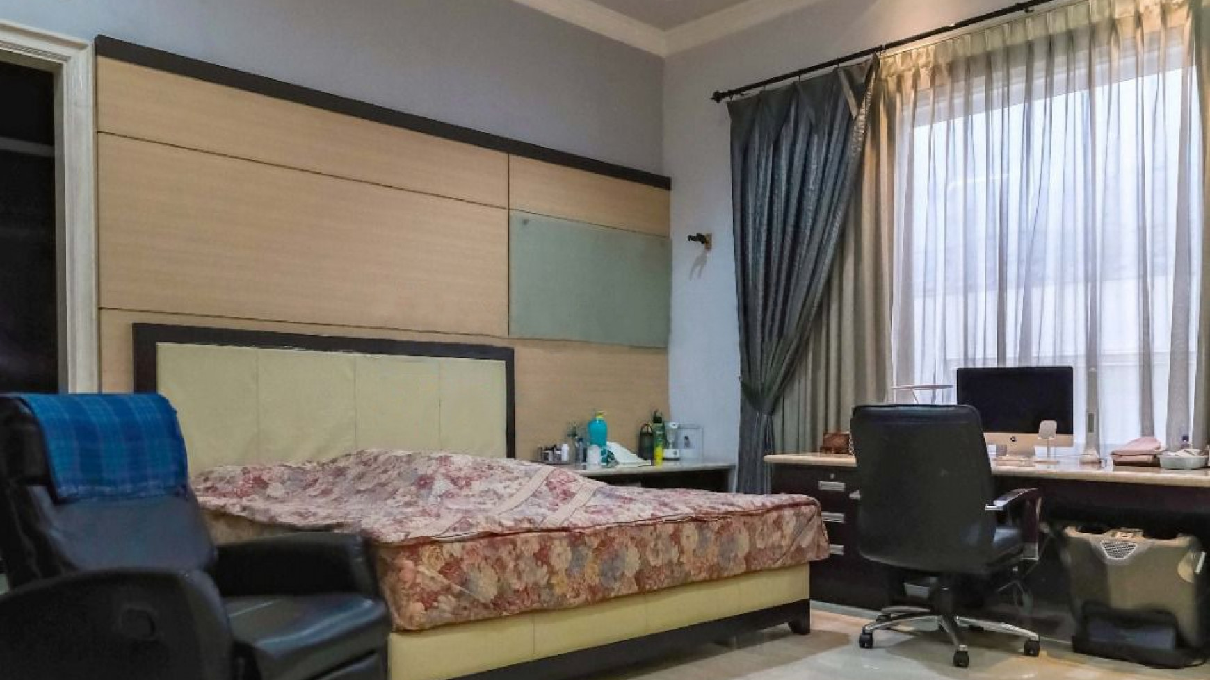 DIJUAL RUMAH JALAN PATIUNUS KEBAYORAN BARU JAKARTA SELATAN