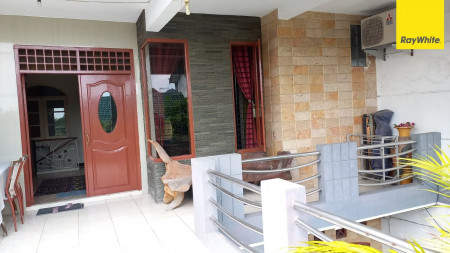 Dijual Rumah 2 lantai di Taman Pondok Indah Surabaya