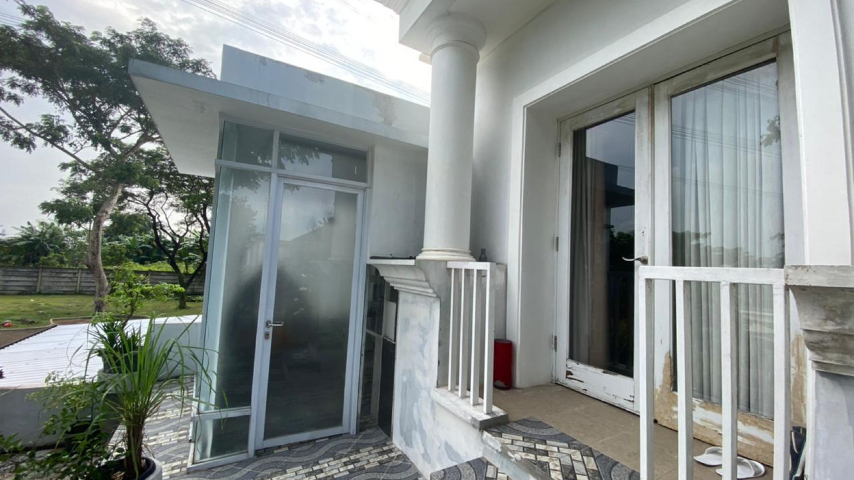 Dijual murah rumah di rolling Hills Lippo Karawaci Tangerang