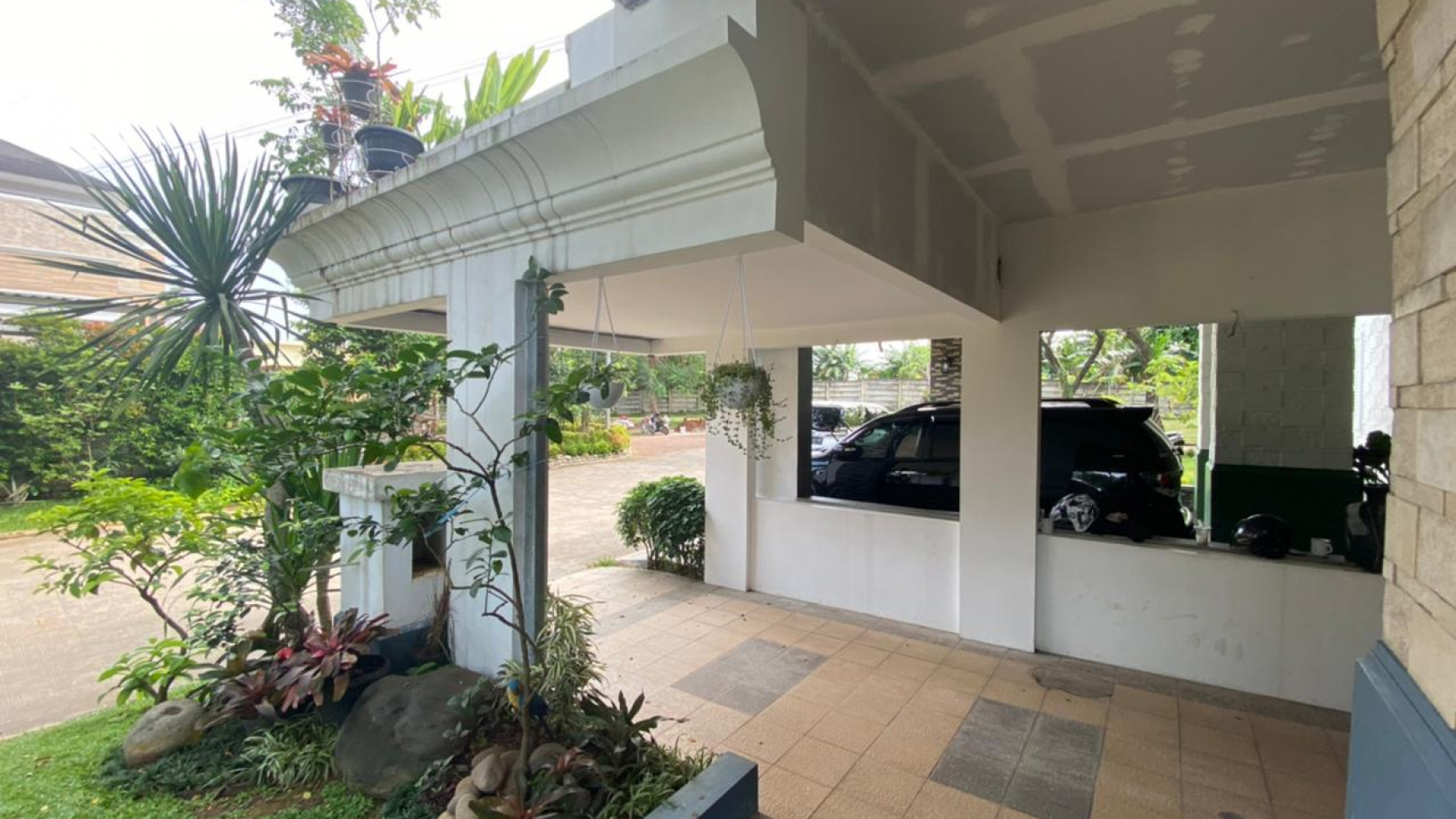 Dijual murah rumah di rolling Hills Lippo Karawaci Tangerang