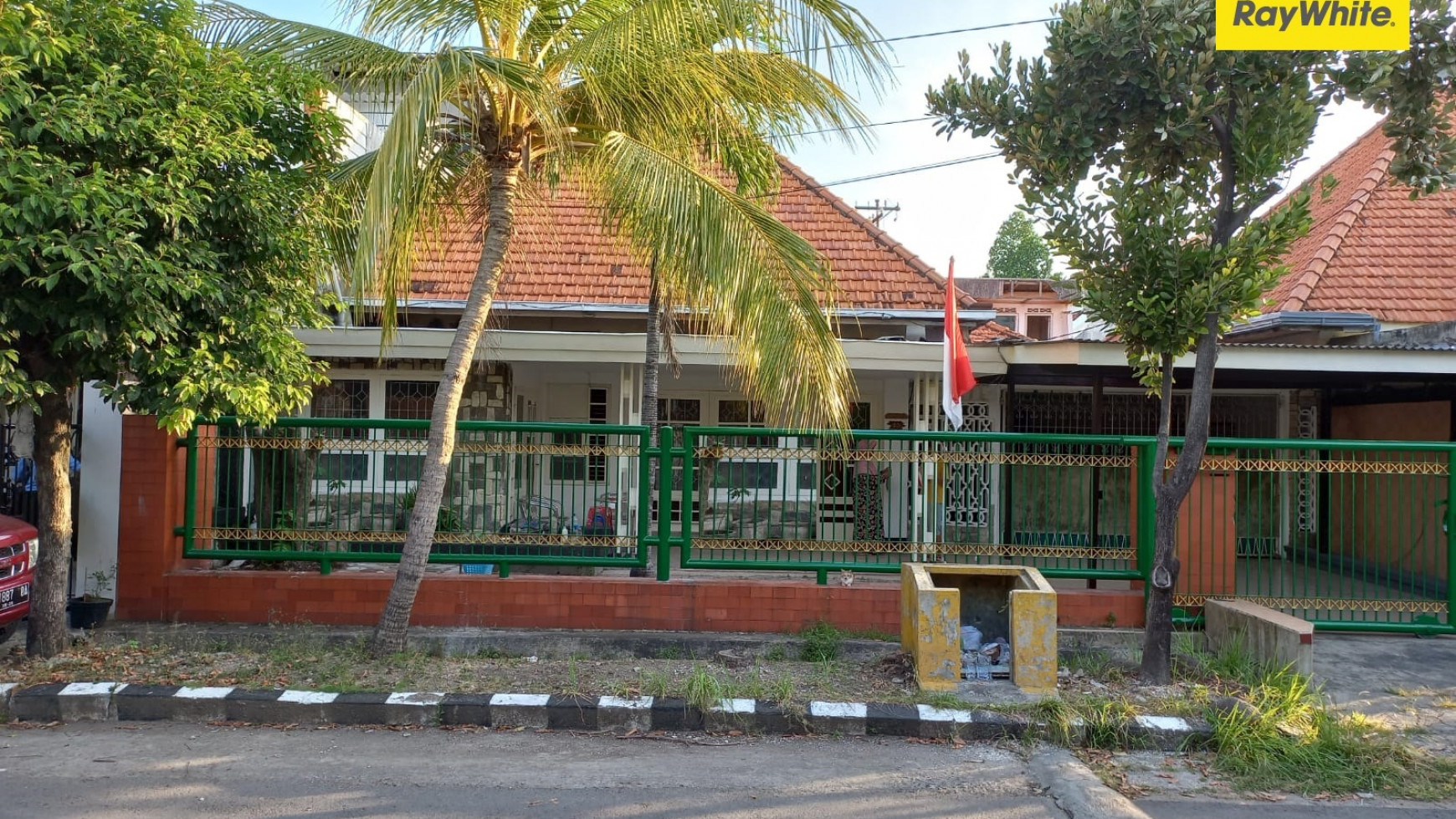 Dijual Rumah di Jalan Siak, Darmo, Surabaya